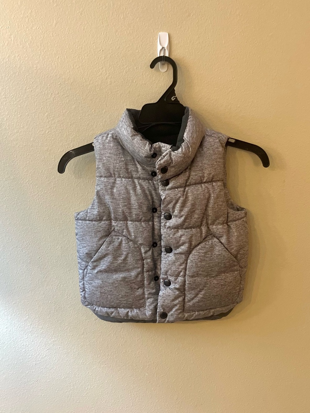 Baby Gap Fleece-lined Zip-up Puffer Vest w/Snap Placard, Gray - Size 3 Yr (VGUC)